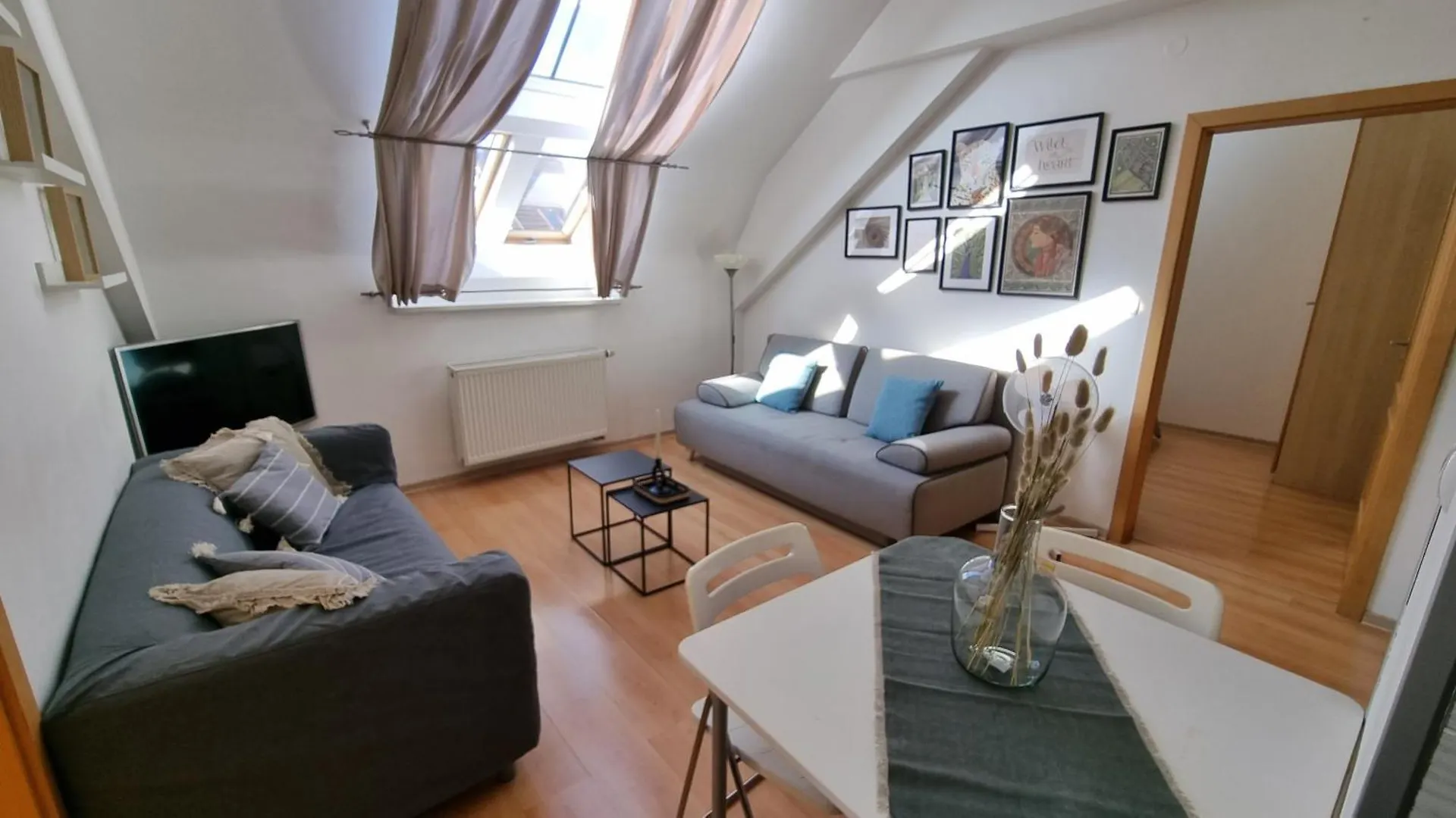 Opatovicka Affordable Stay Prague Apartment