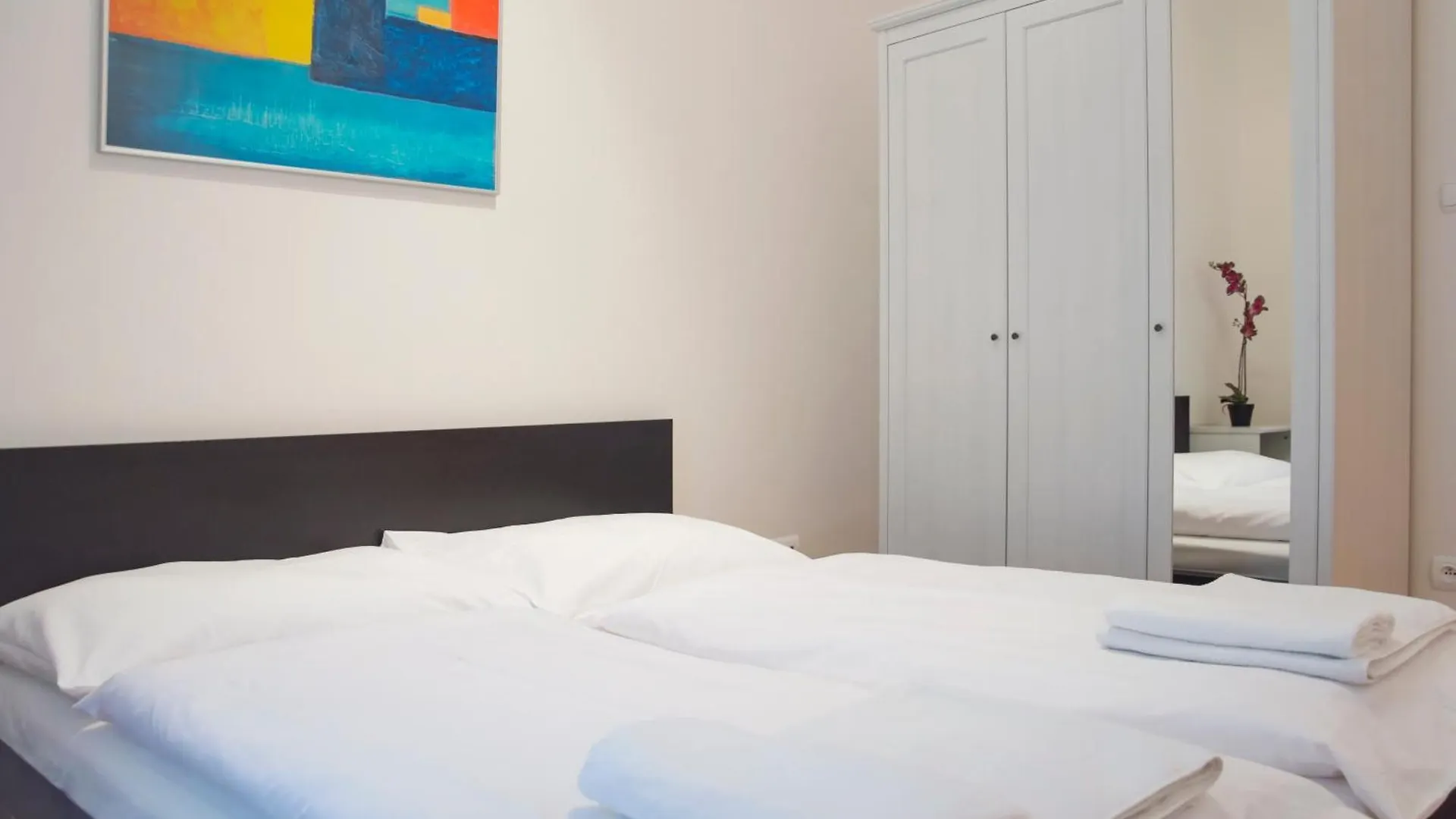 Opatovicka Affordable Stay Prague Apartment